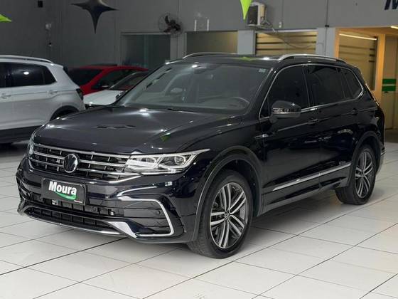 VOLKSWAGEN TIGUAN 2.0 300 TSI GASOLINA ALLSPACE R-LINE AUTOMÁTICO